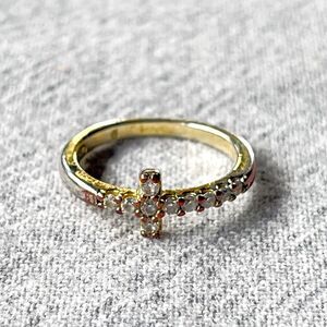 Lucky Brand Gold Tone Cubic Zirconia Cross Band - Christianity - Size 6